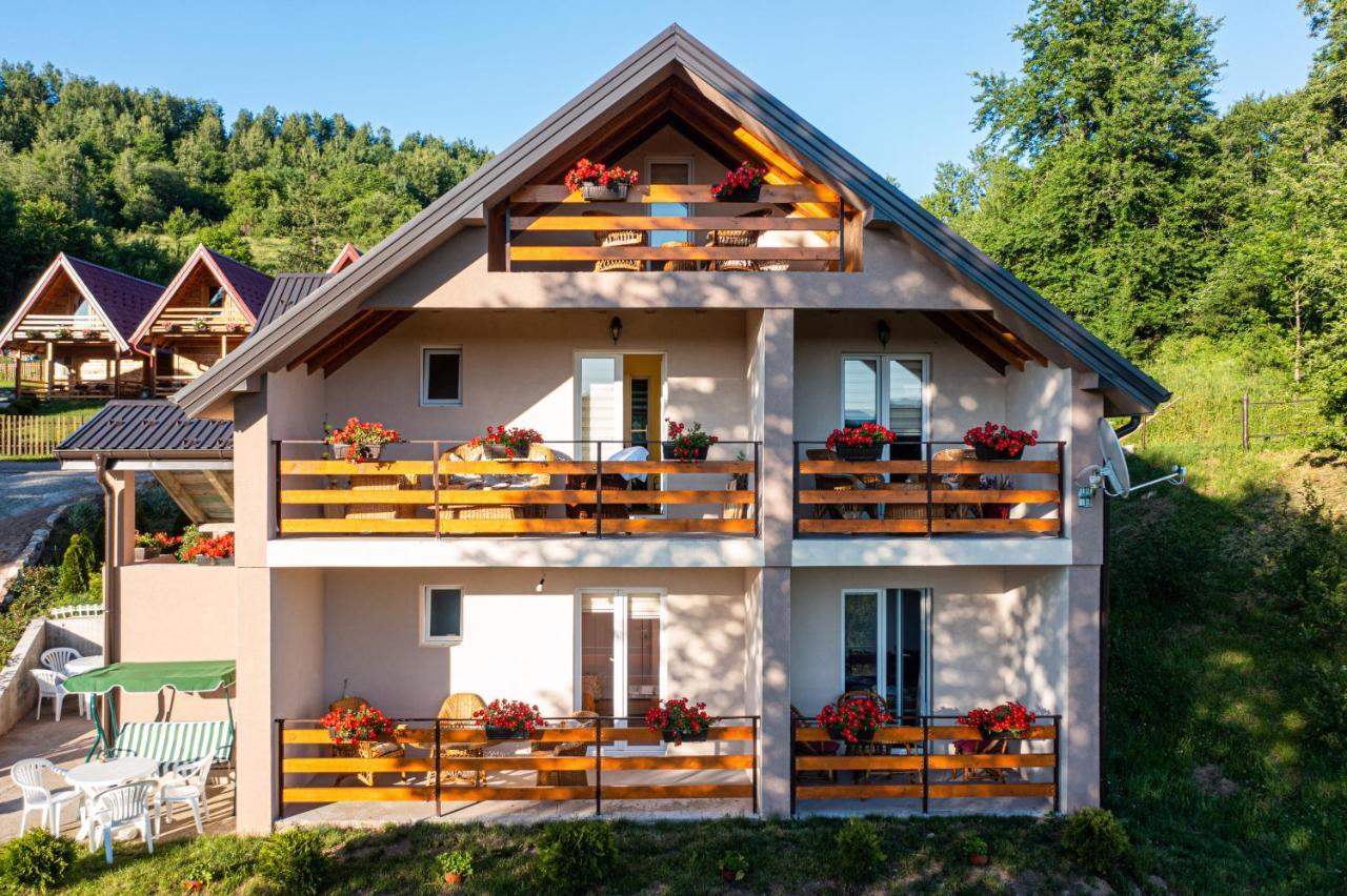 Biserna Dolina Uvac Сеница Экстерьер фото